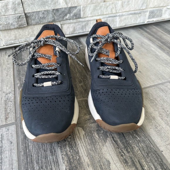 HUGO BOSS Men's Storm Running Navy  Sneakers Size 44 - Picture 4 of 14